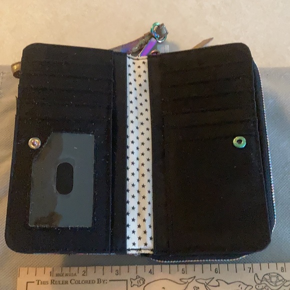 💀Previously loved Skull Clutch Wallet ☠️ - Picture 5 of 11